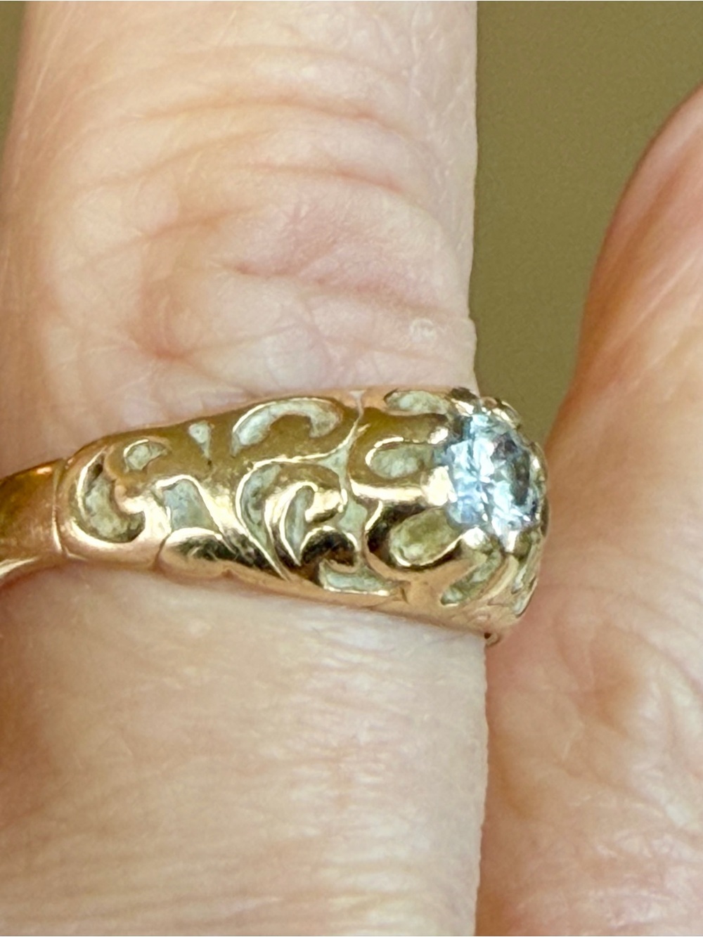 14 karat gold, and Diamond Ring - Picture 6 of 8